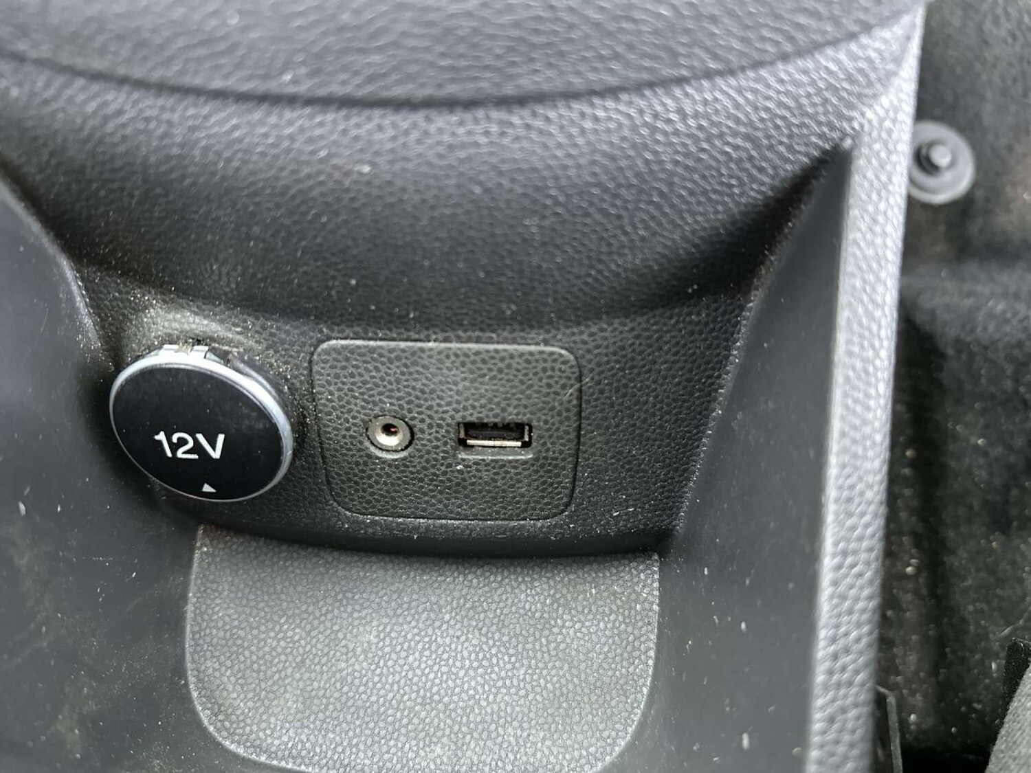 Used Ford Fiesta 2015 for sale - 78162727: Photo 44