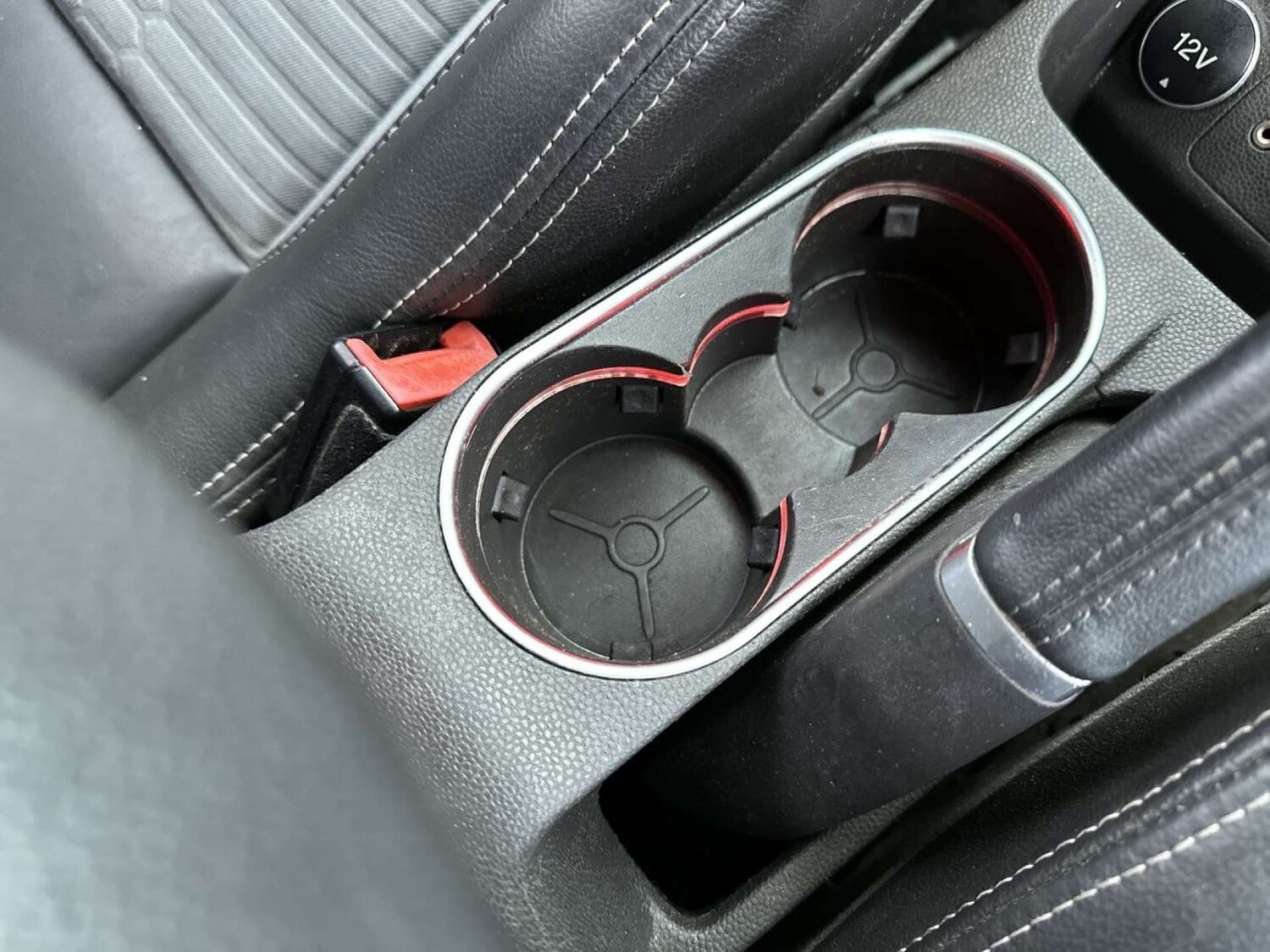 Used Ford Fiesta 2015 for sale - 78162727: Photo 46