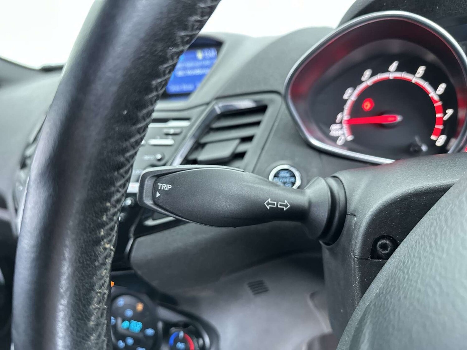 Used Ford Fiesta 2015 for sale - 78162727: Photo 50