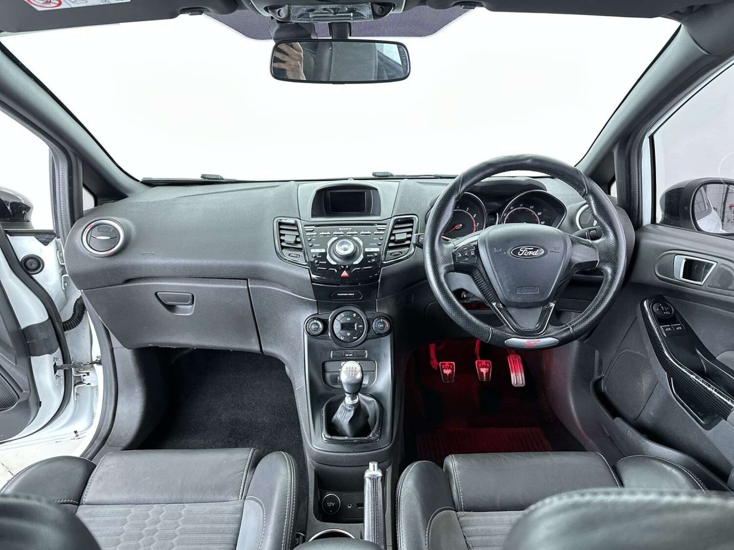 Used Ford Fiesta 2015 for sale - 78162727: Photo 8