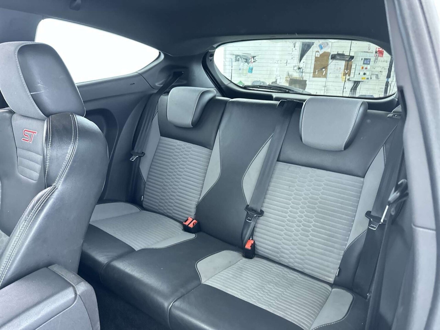 Used Ford Fiesta 2015 for sale - 78162727: Photo 9