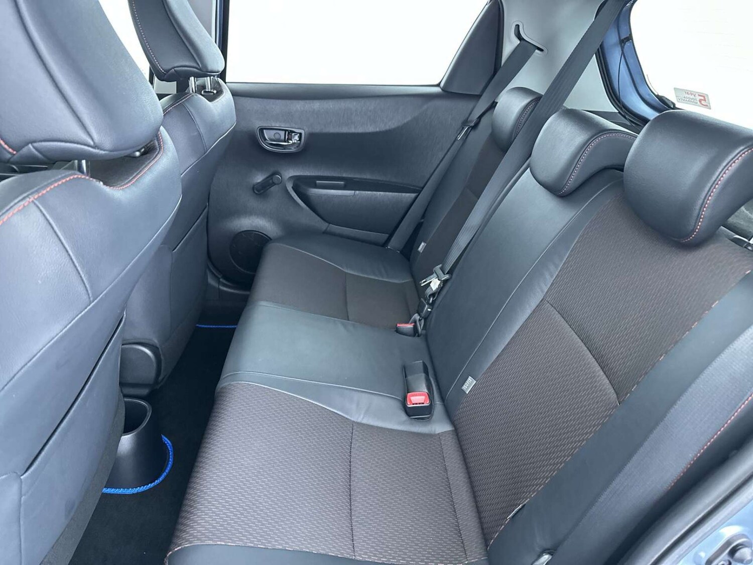 Used Toyota Yaris 2013 for sale - 77983788: Photo 9