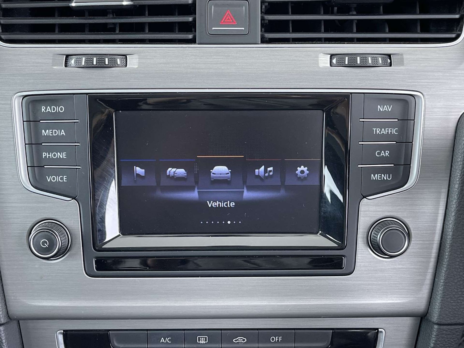 Used Volkswagen Golf 2015 for sale - 76861630: Photo 37