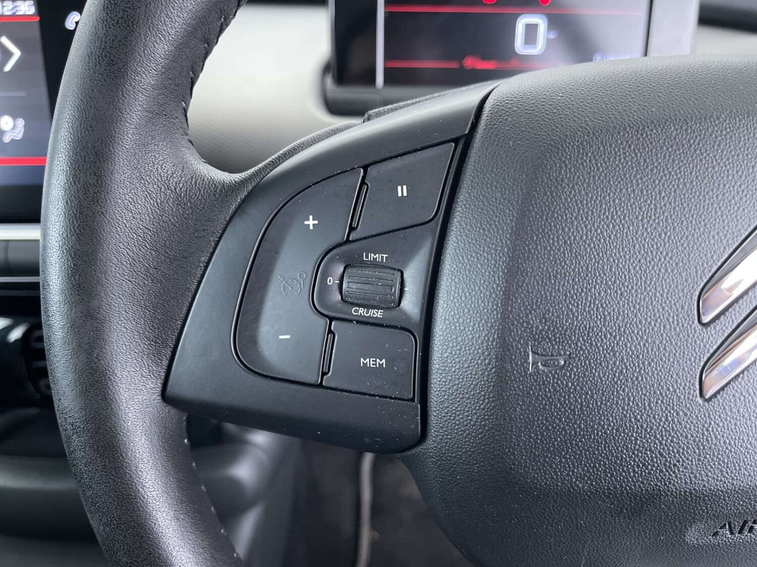 Used Citroen C4 Cactus 2019 for sale - 76651333: Photo 49