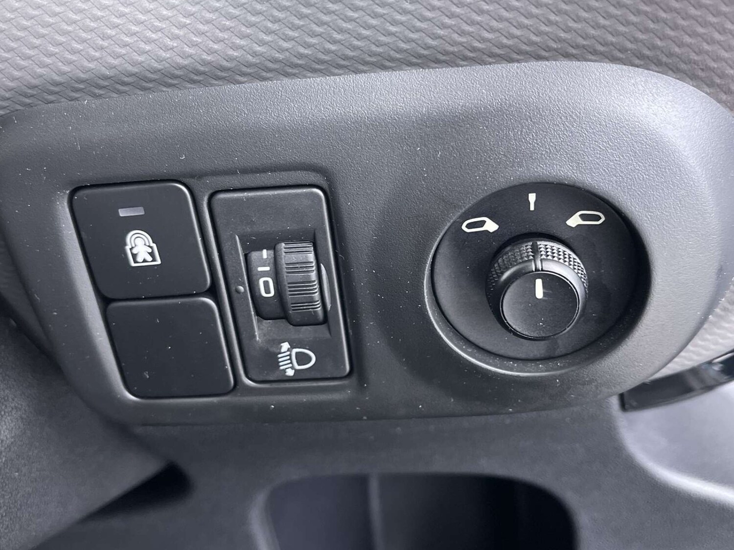 Used Citroen C4 Cactus 2019 for sale - 76651333: Photo 53