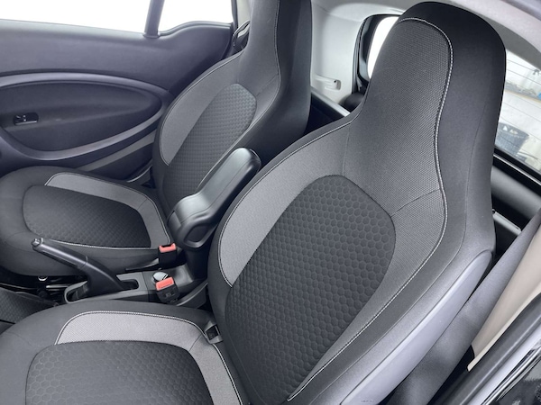 Used smart fortwo 2021 for sale - 76100791: Photo 28