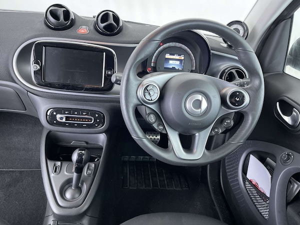 Used smart fortwo 2021 for sale - 76100791: Photo 32