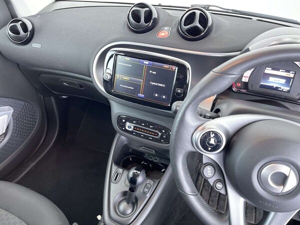 Used smart fortwo 2021 for sale - 76100791: Photo 42