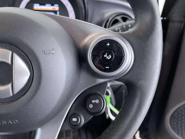 Used smart fortwo 2021 for sale - 76100791: Photo 49