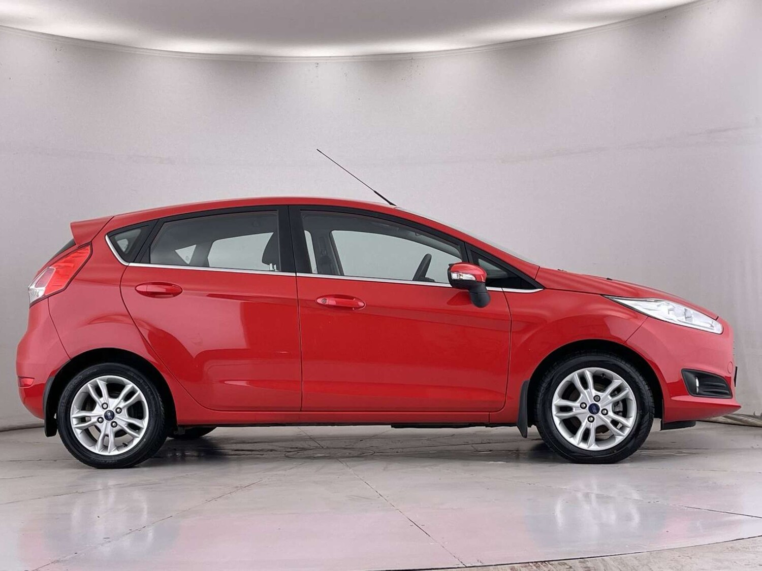 Used Ford Fiesta 2017 for sale - 76127589: Photo 15