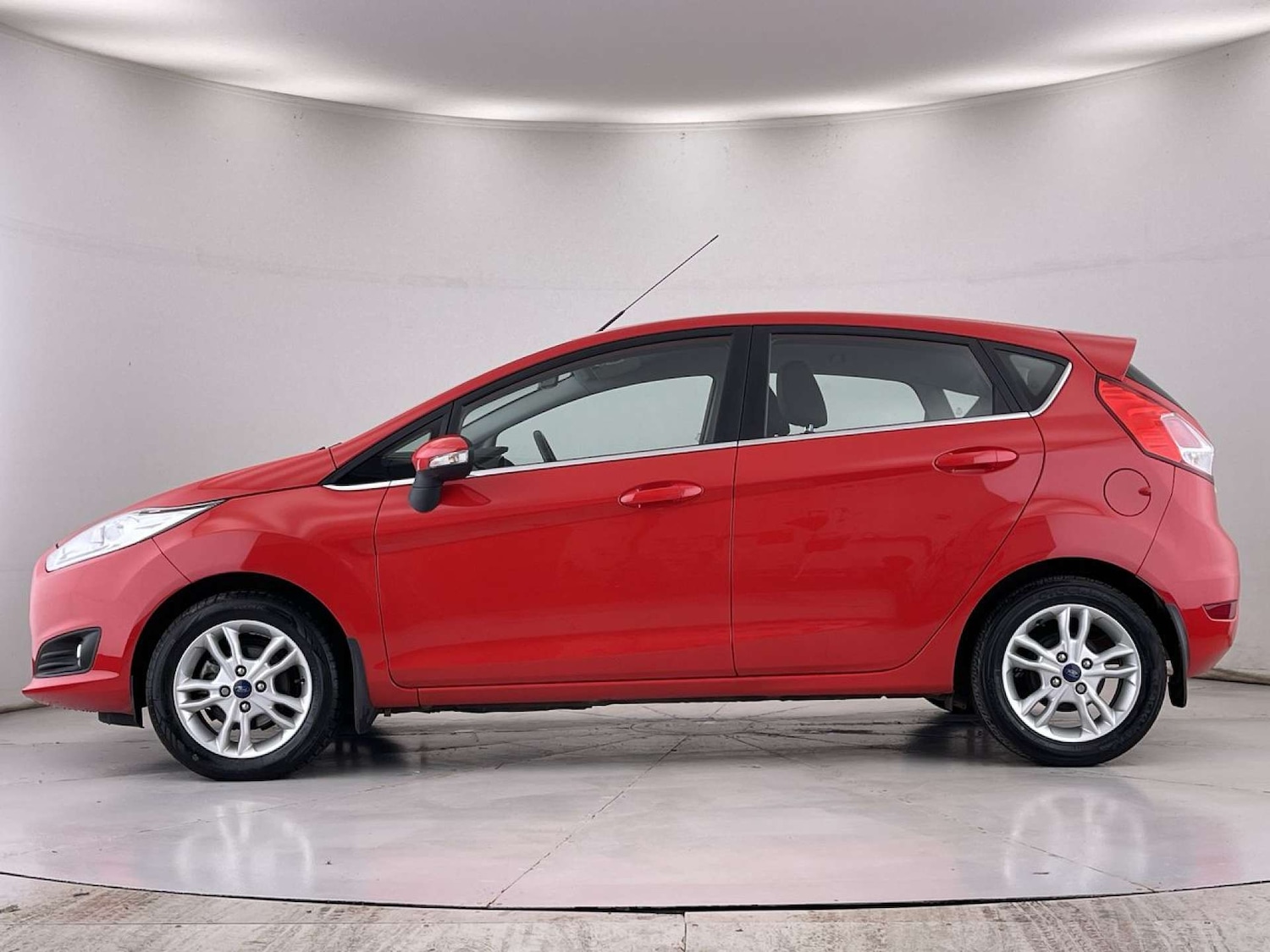 Used Ford Fiesta 2017 for sale - 76127589: Photo 16