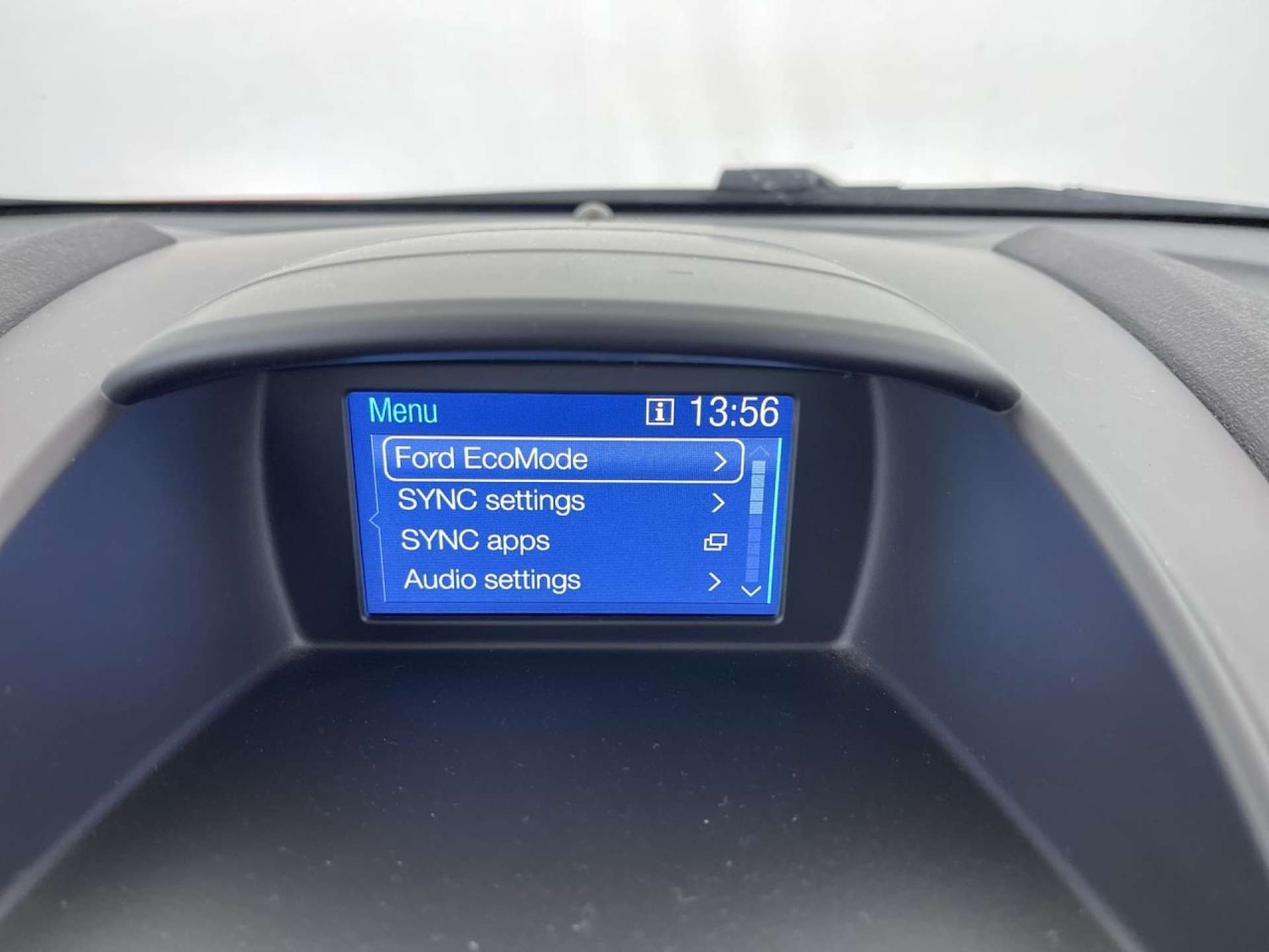 Used Ford Fiesta 2017 for sale - 76127589: Photo 40