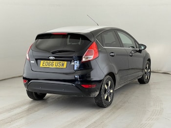 Used Ford Fiesta 2016 for sale - 75554030: Photo