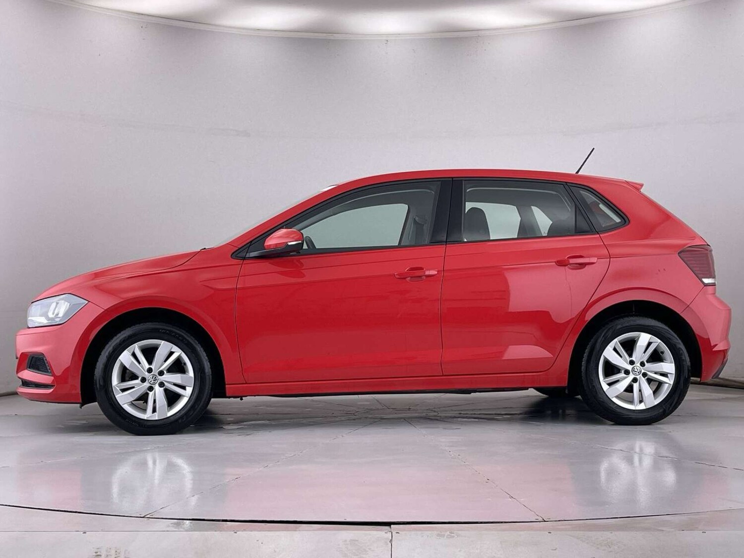 Used Volkswagen Polo 2018 for sale - 76509334: Photo 16