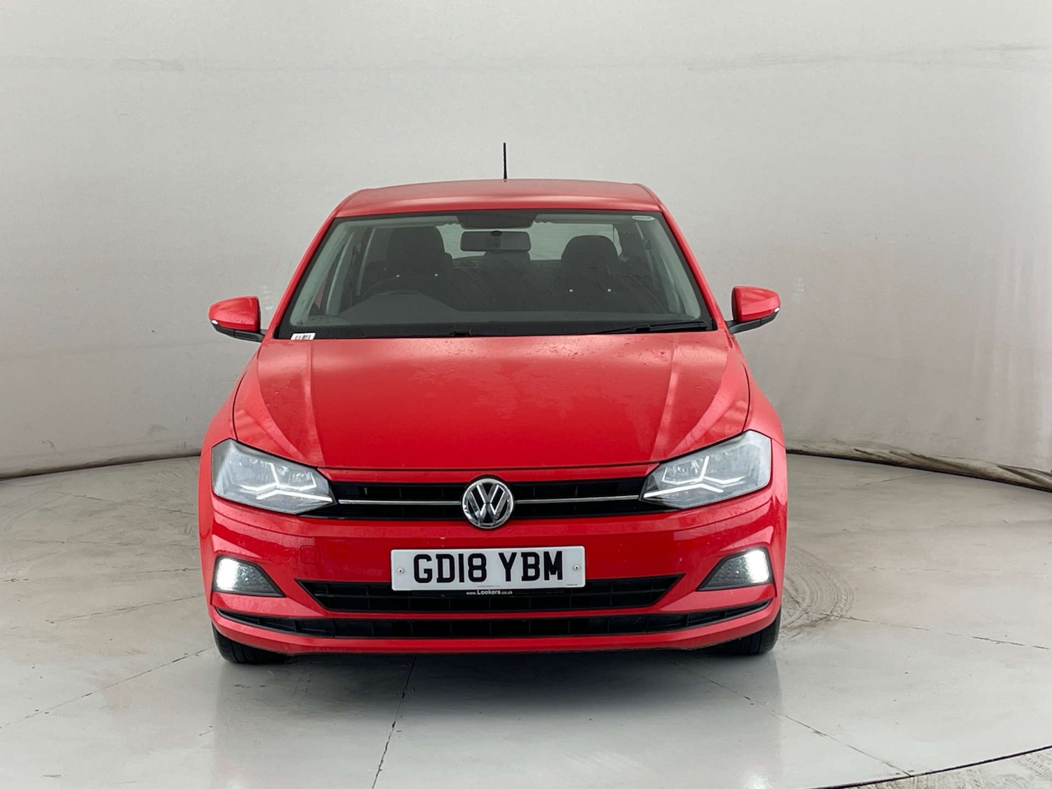 Used Volkswagen Polo 2018 for sale - 76509334: Photo 2