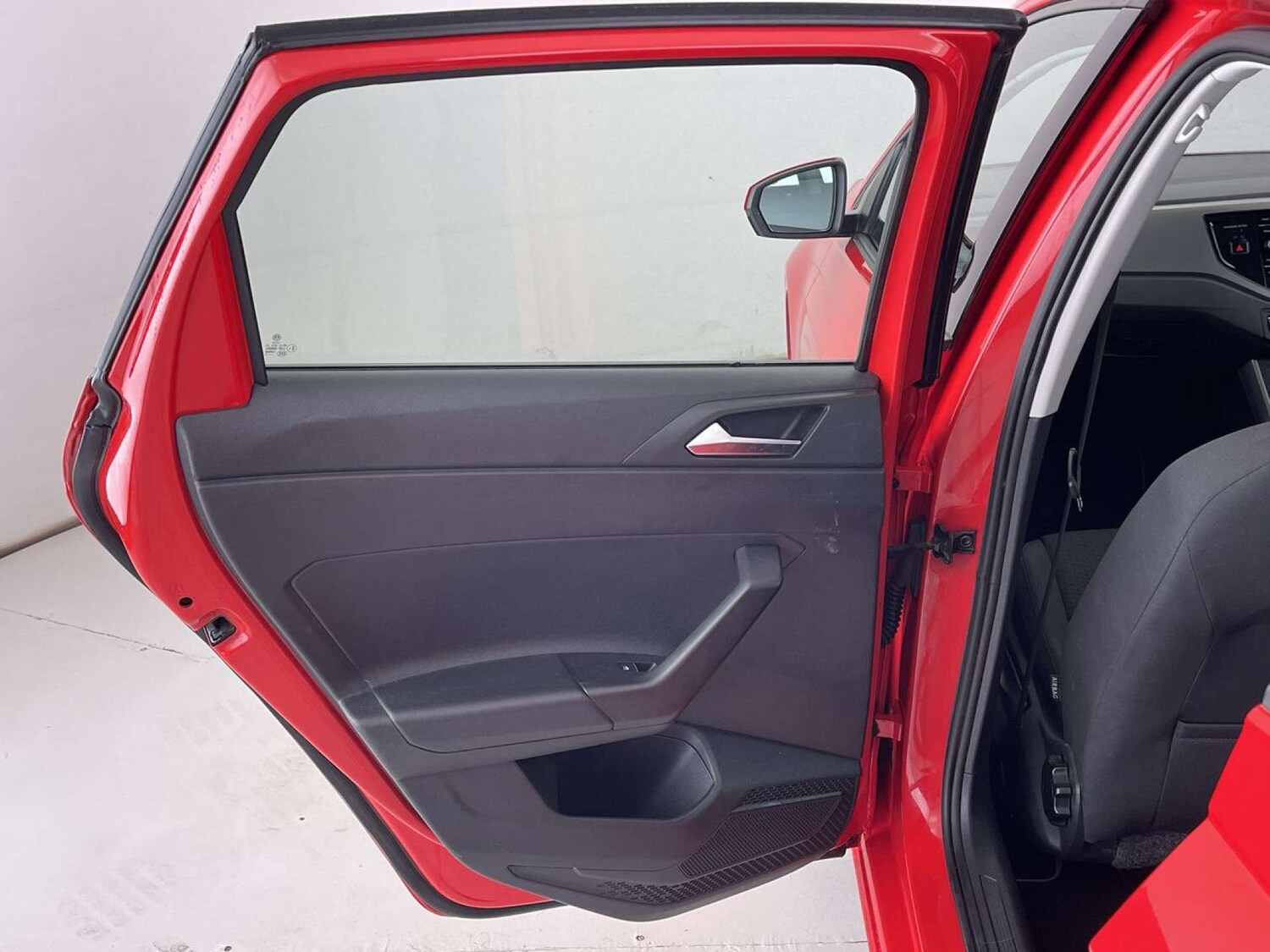 Used Volkswagen Polo 2018 for sale - 76509334: Photo 28