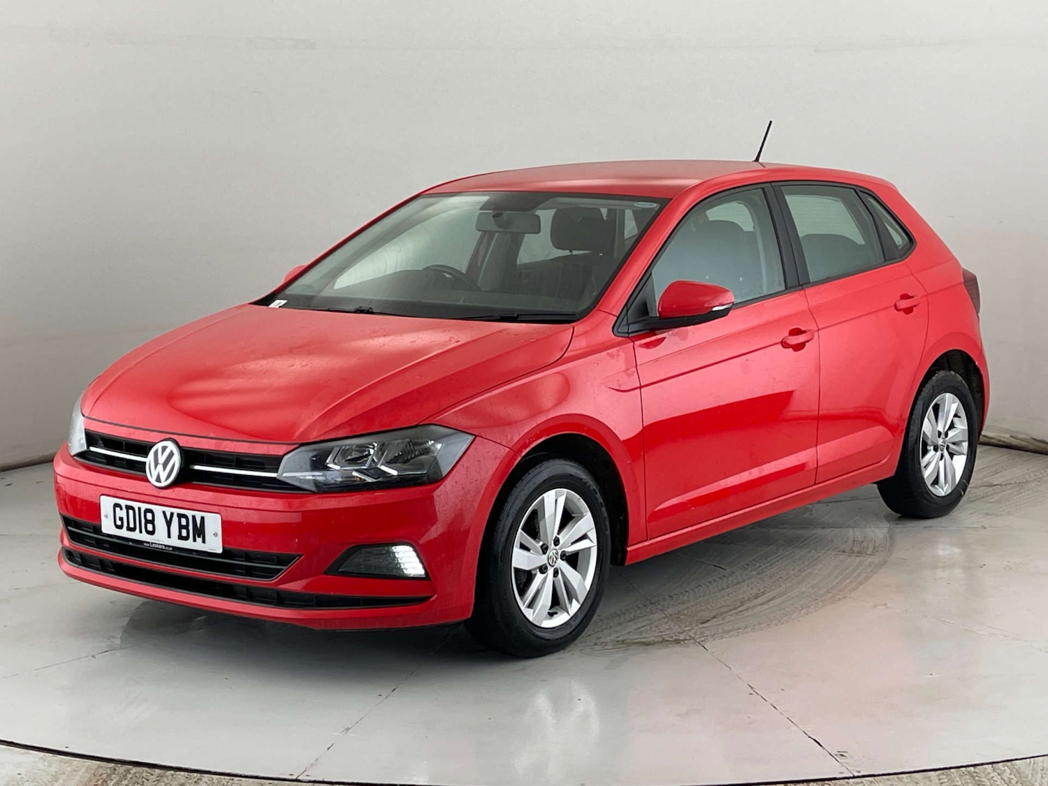 Used Volkswagen Polo 2018 for sale - 76509334: Photo 3