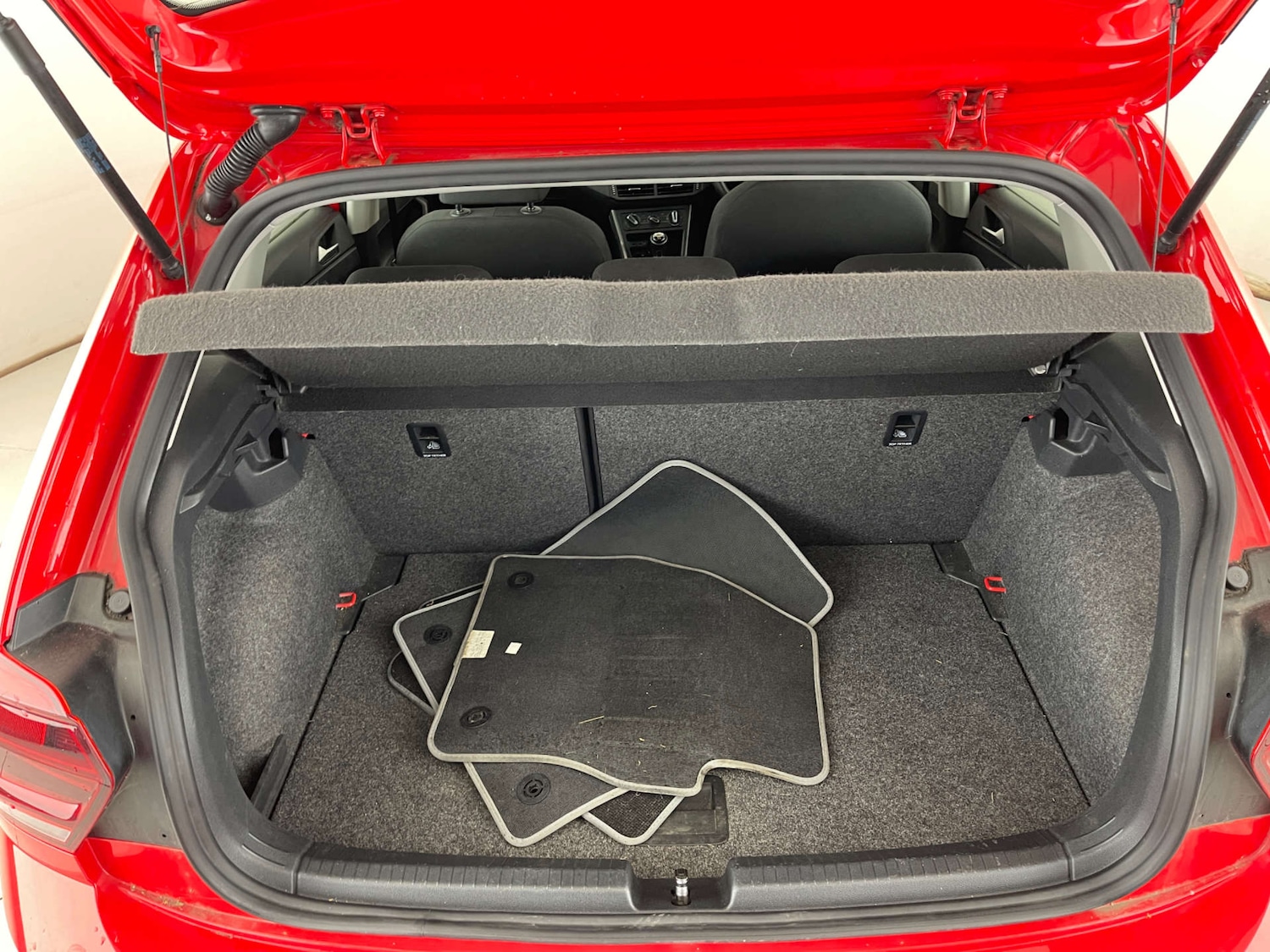 Used Volkswagen Polo 2018 for sale - 76509334: Photo 7