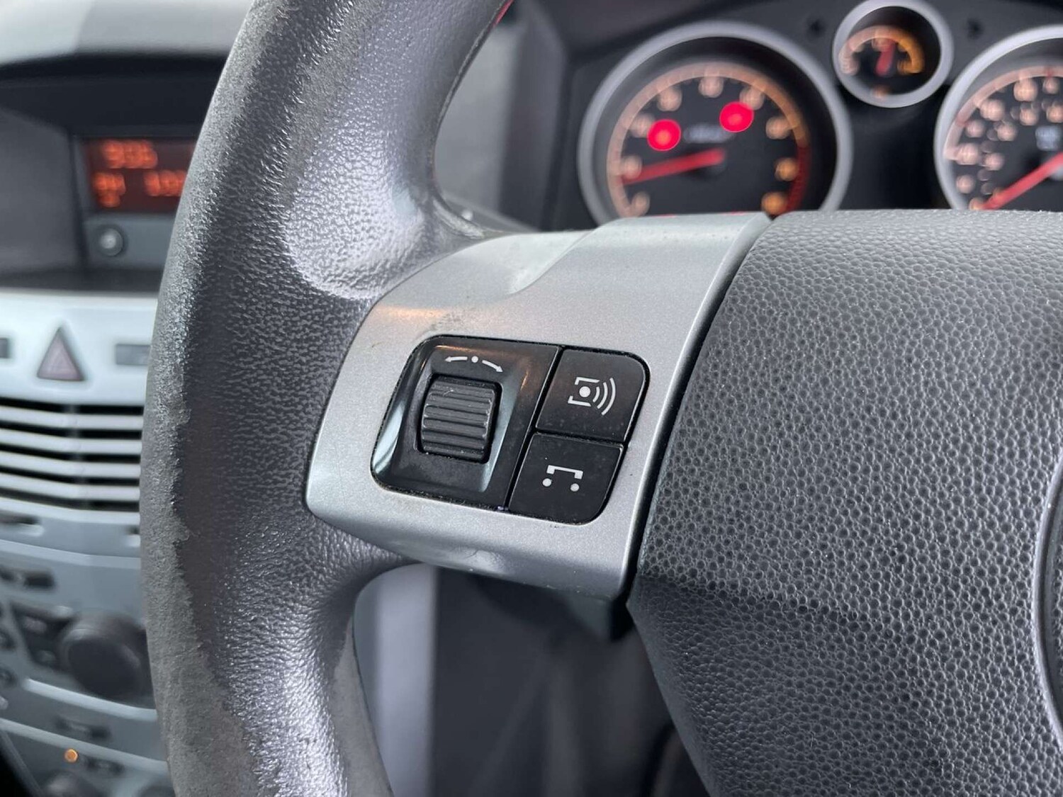 Used Vauxhall Astra 2009 for sale - 76477412: Photo 48