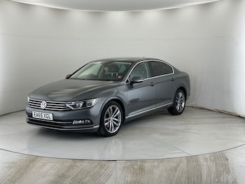 Used Volkswagen Passat 2015 for sale - 75585478: Photo