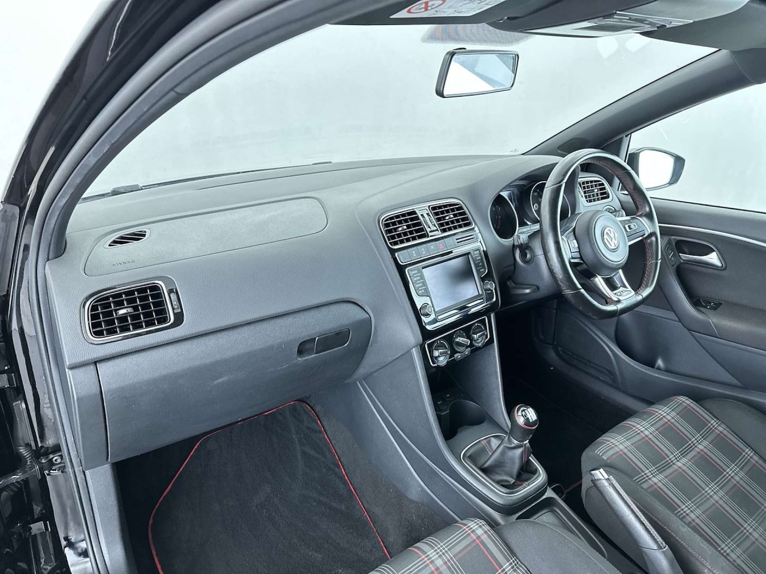 Used Volkswagen Polo 2016 for sale - 78066691: Photo 25