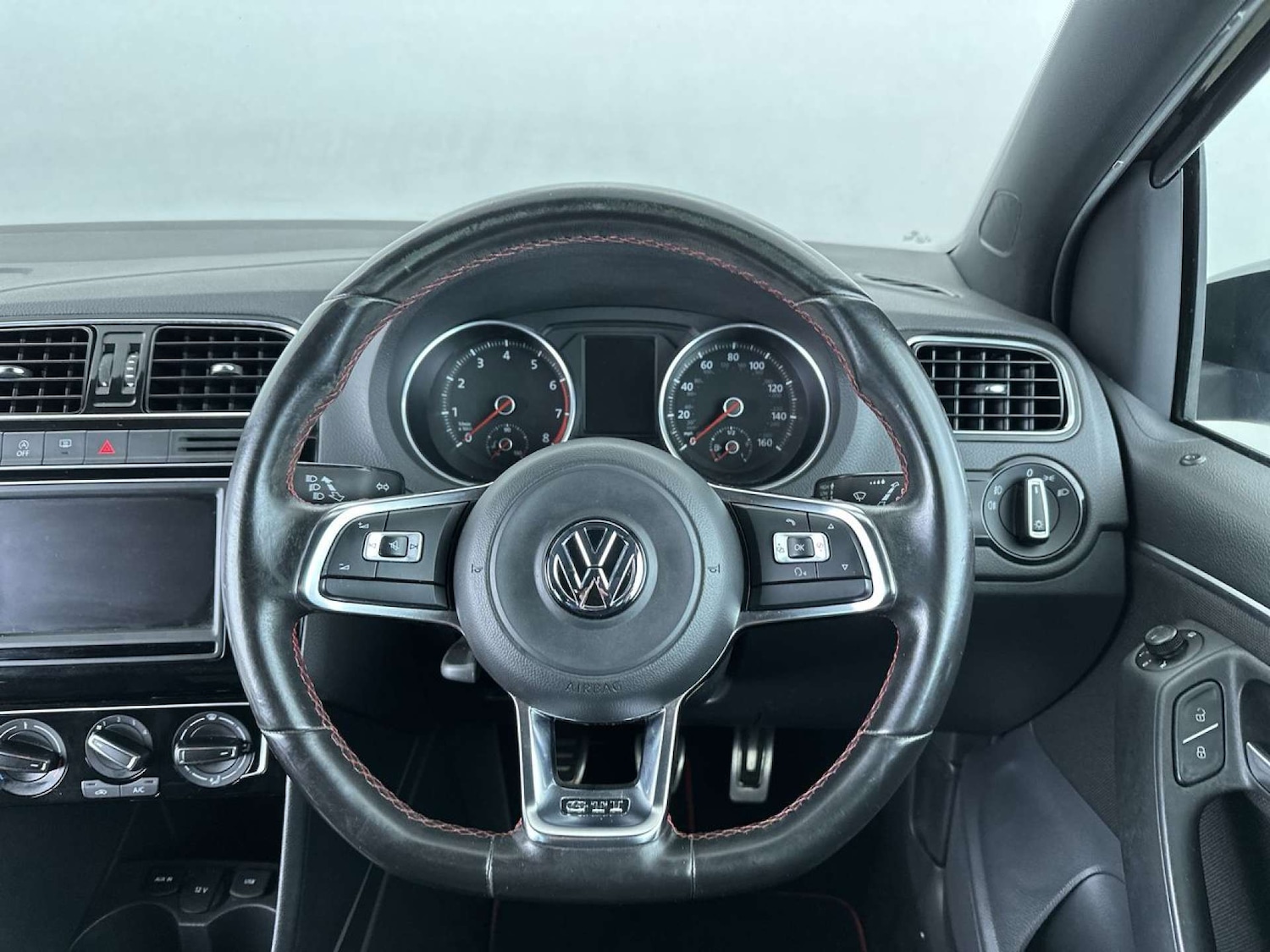 Used Volkswagen Polo 2016 for sale - 78066691: Photo 29