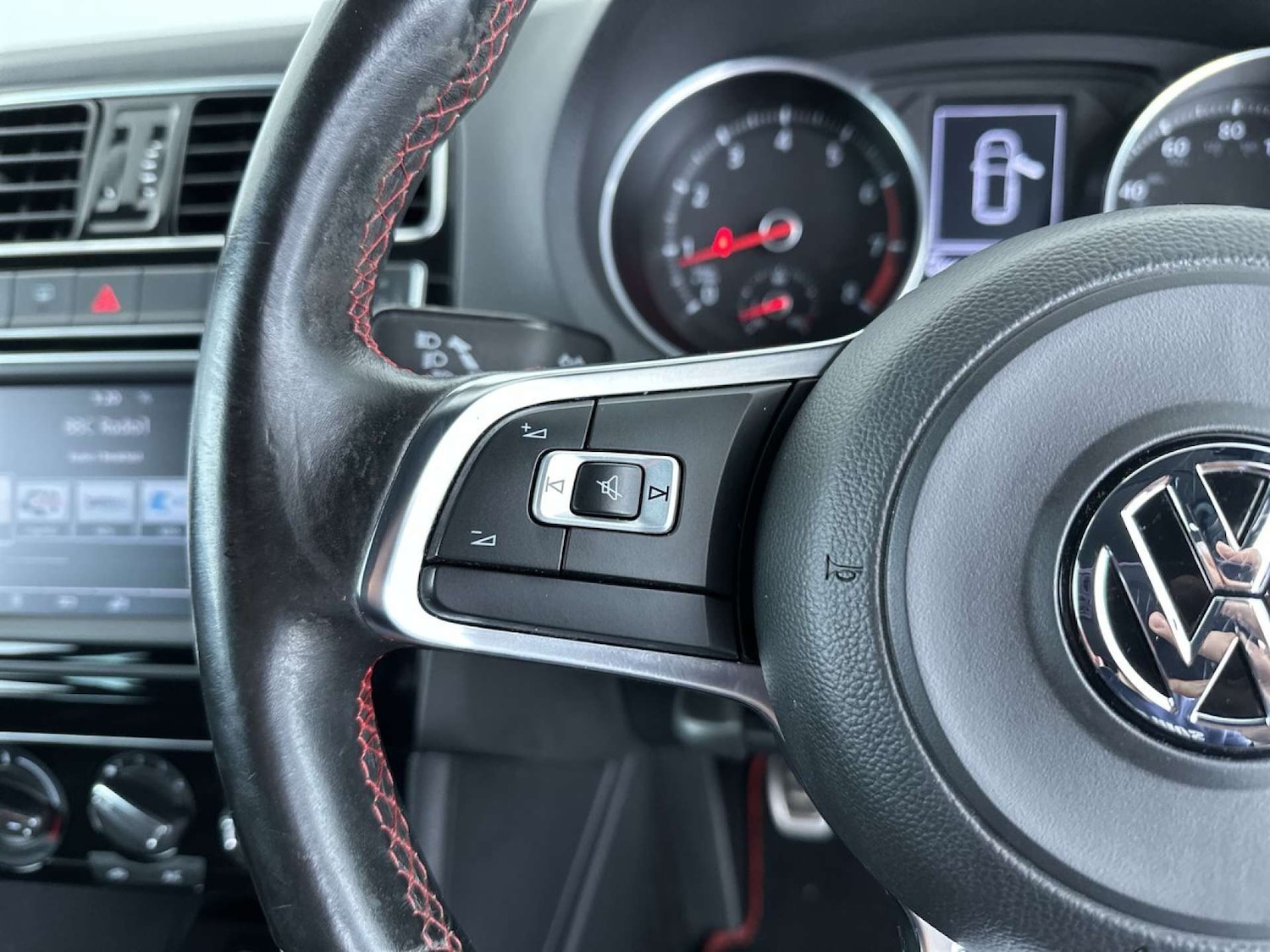 Used Volkswagen Polo 2016 for sale - 78066691: Photo 43