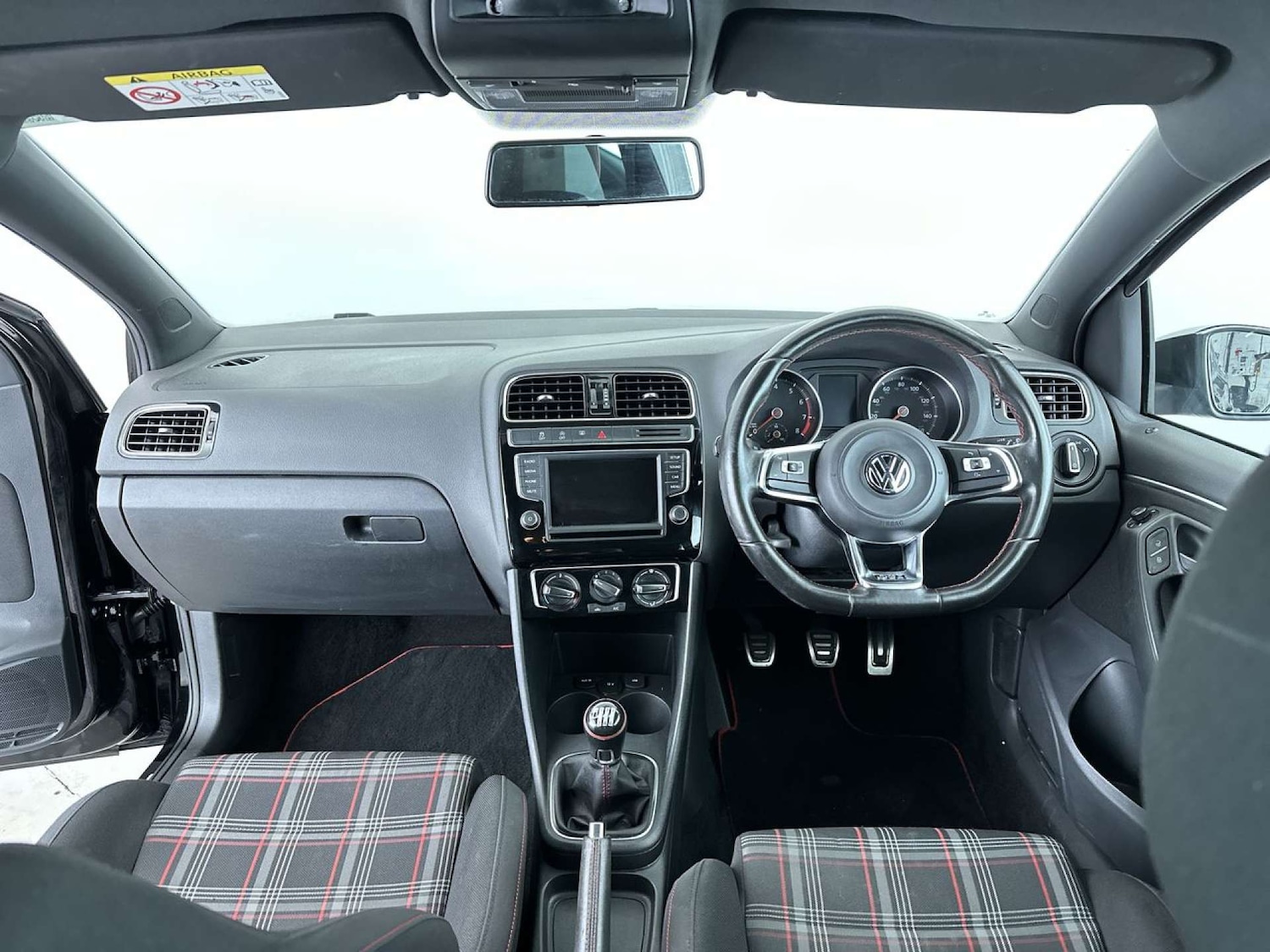 Used Volkswagen Polo 2016 for sale - 78066691: Photo 7