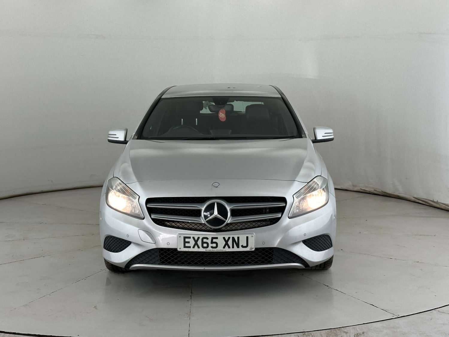 Used Mercedes-Benz A-Class 2015 for sale - 77774311: Photo 2