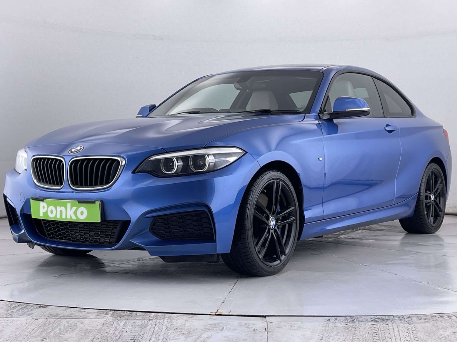 Used BMW 2 Series 2017 for sale - 77494240: Photo 4