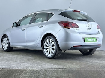 Used Vauxhall Astra 2011 for sale - 79210499: Photo