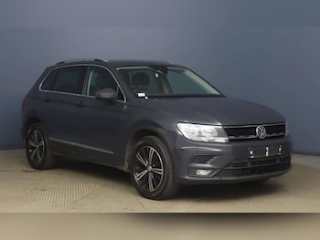 2017 - 2.0 Tiguan SE Nav TDI BlueMotion Technology 4Motion 4WD 5dr