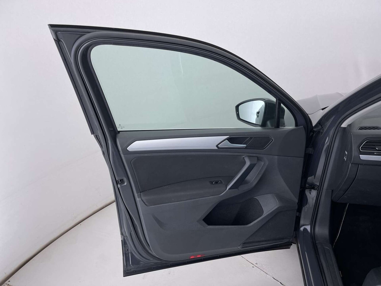 Used Volkswagen Tiguan 2017 for sale - 76735784: Photo 27