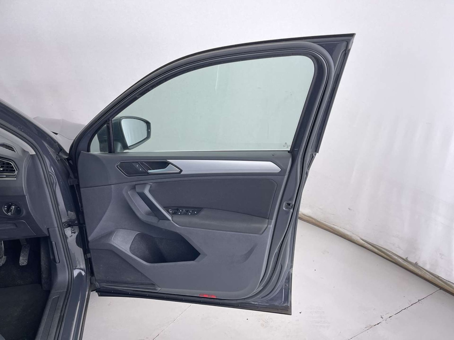 Used Volkswagen Tiguan 2017 for sale - 76735784: Photo 29