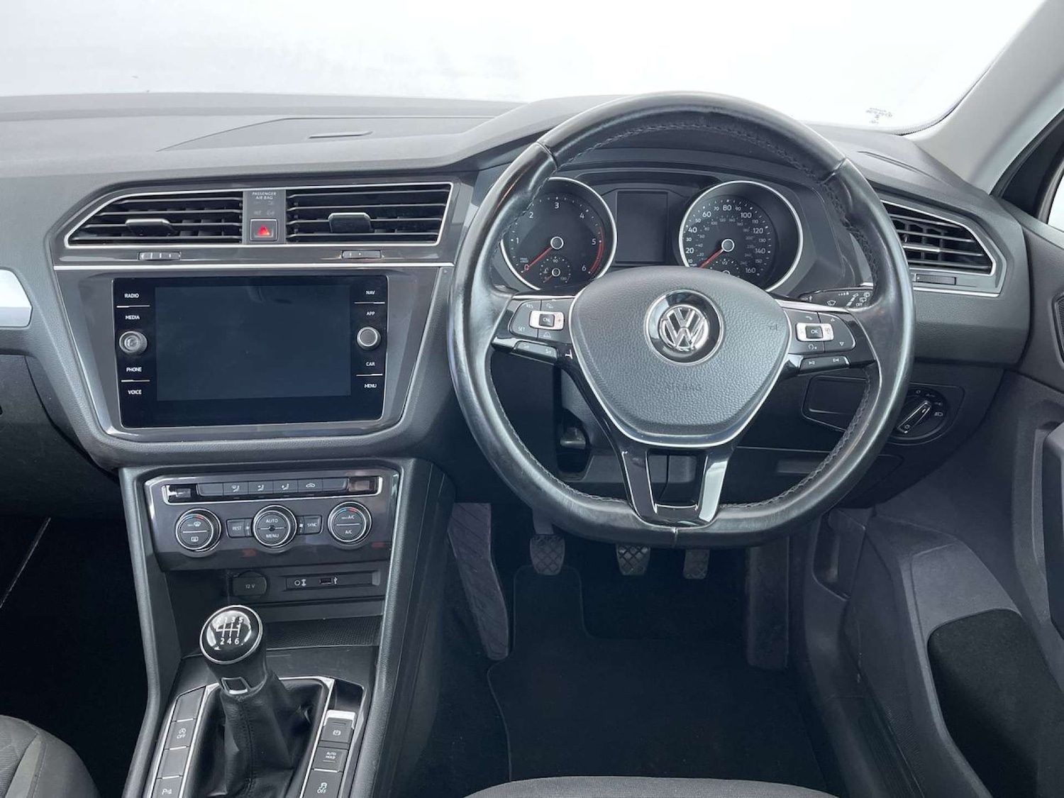 Used Volkswagen Tiguan 2017 for sale - 76735784: Photo 35