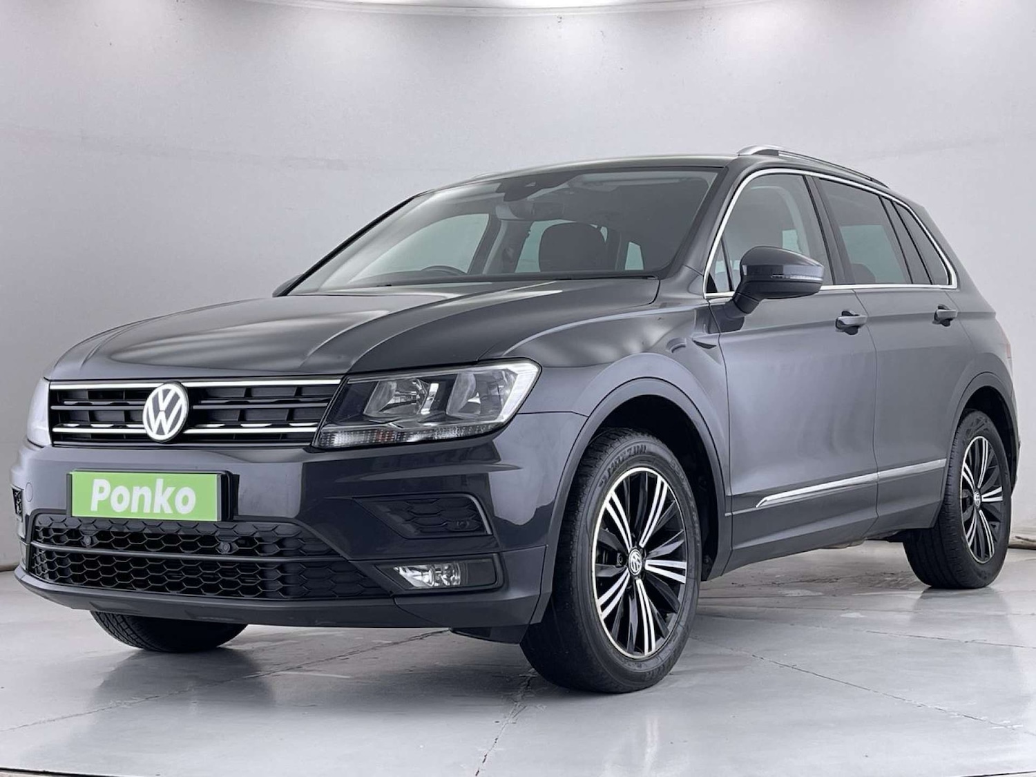 Used Volkswagen Tiguan 2017 for sale - 76735784: Photo 4