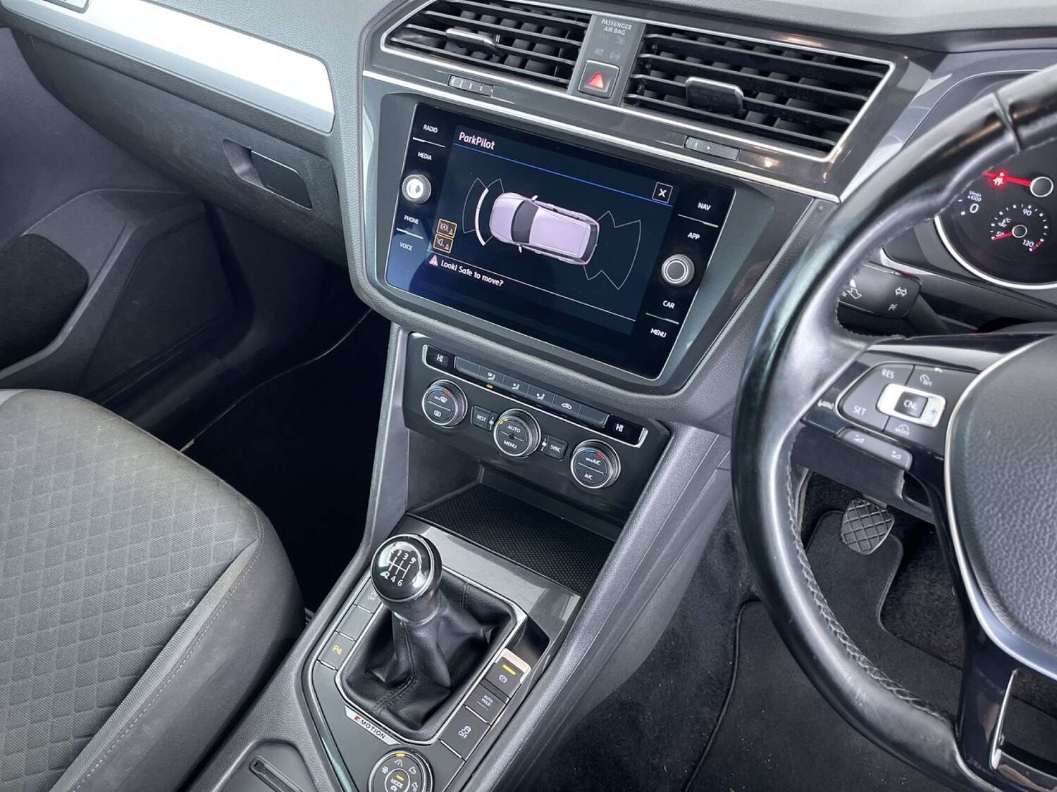 Used Volkswagen Tiguan 2017 for sale - 76735784: Photo 46