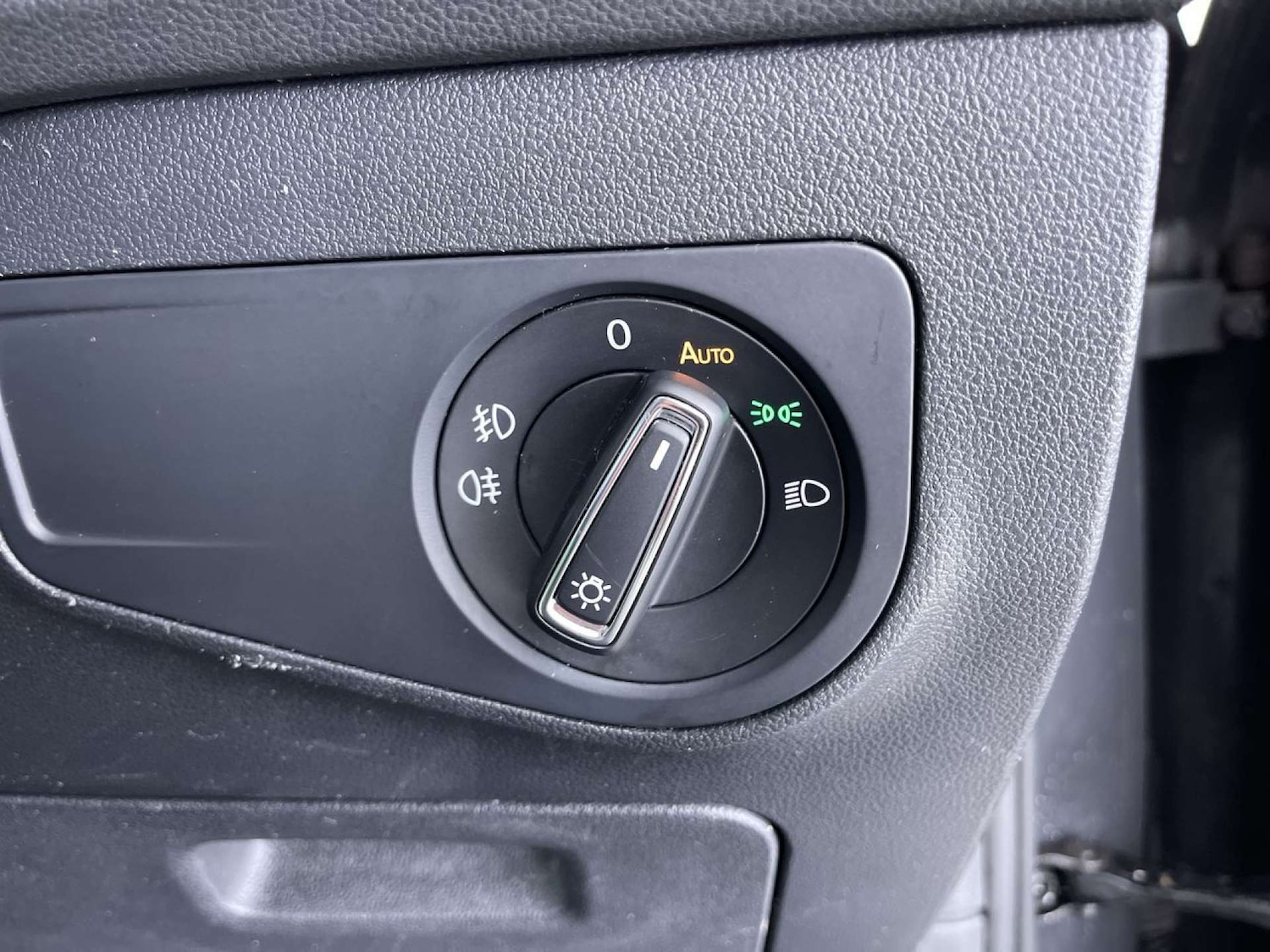 Used Volkswagen Tiguan 2017 for sale - 76735784: Photo 49