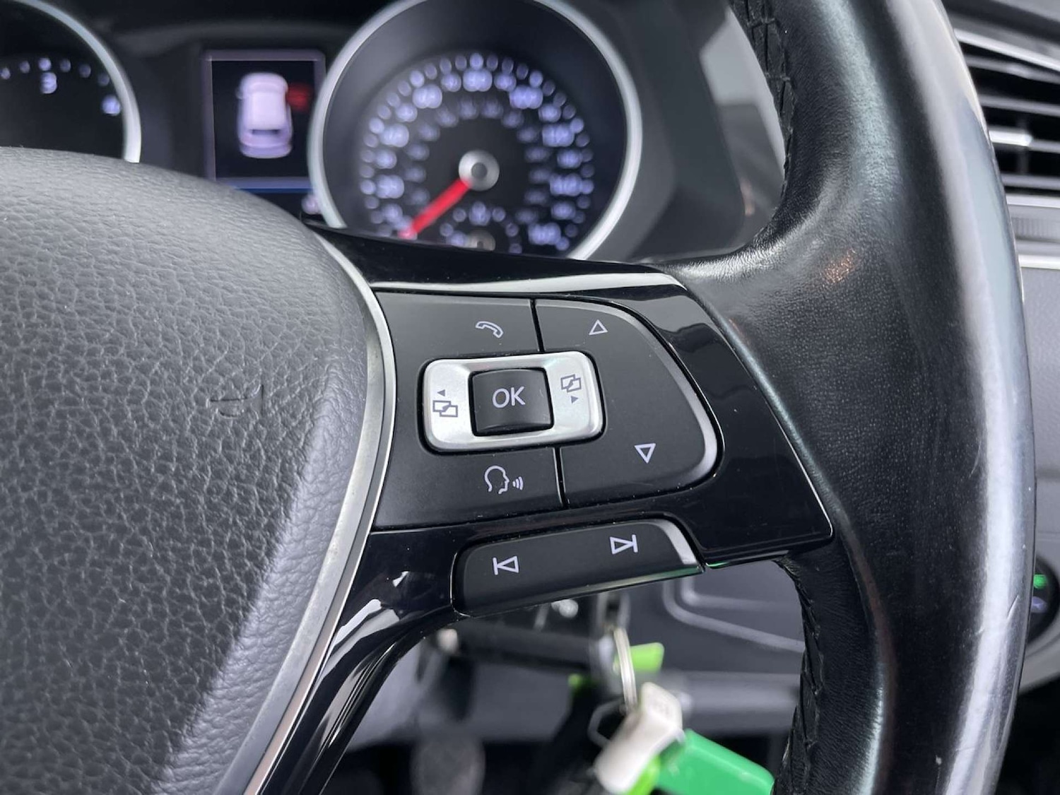 Used Volkswagen Tiguan 2017 for sale - 76735784: Photo 52