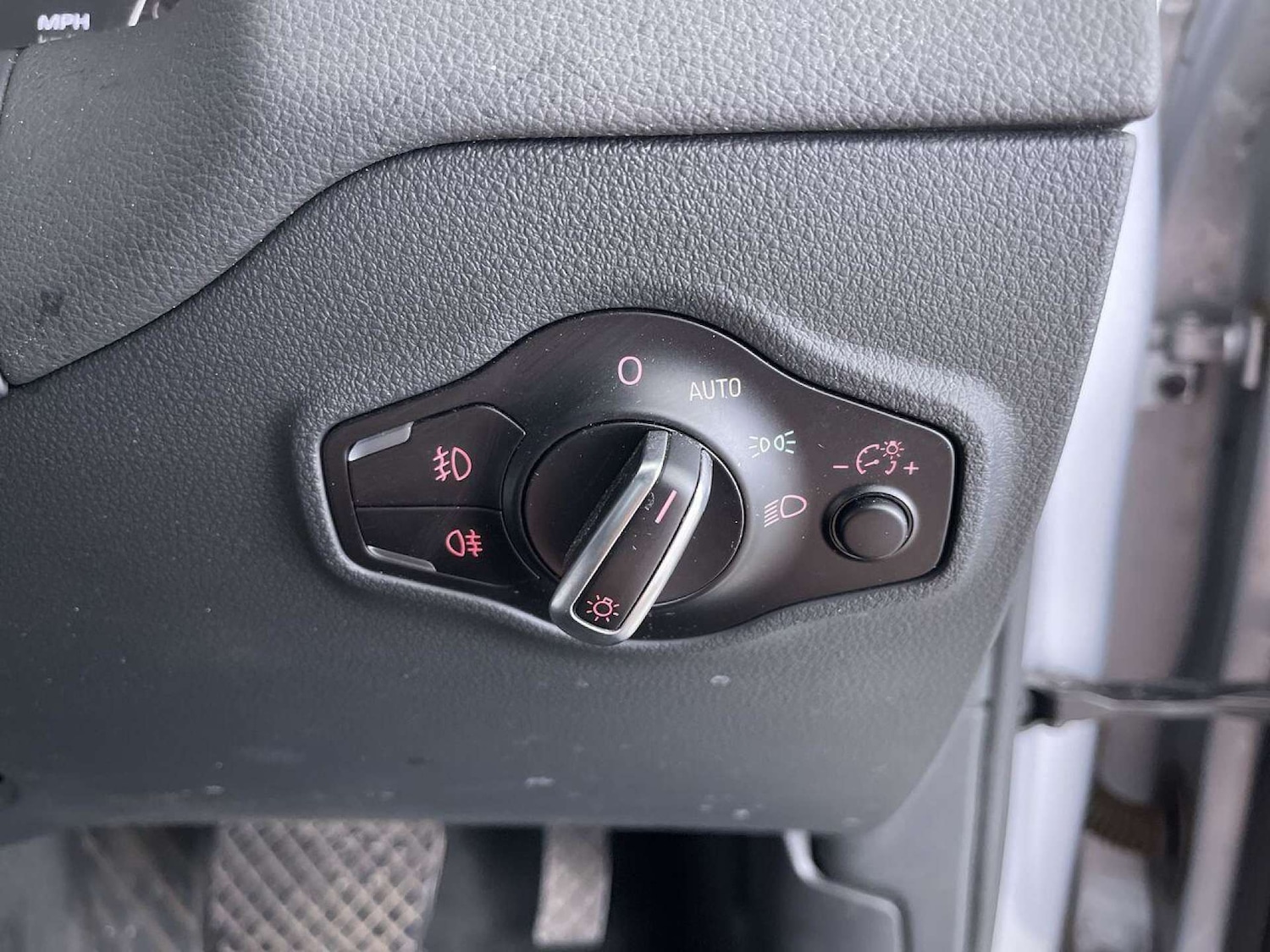 Used Audi Q5 2014 for sale - 76005130: Photo 48