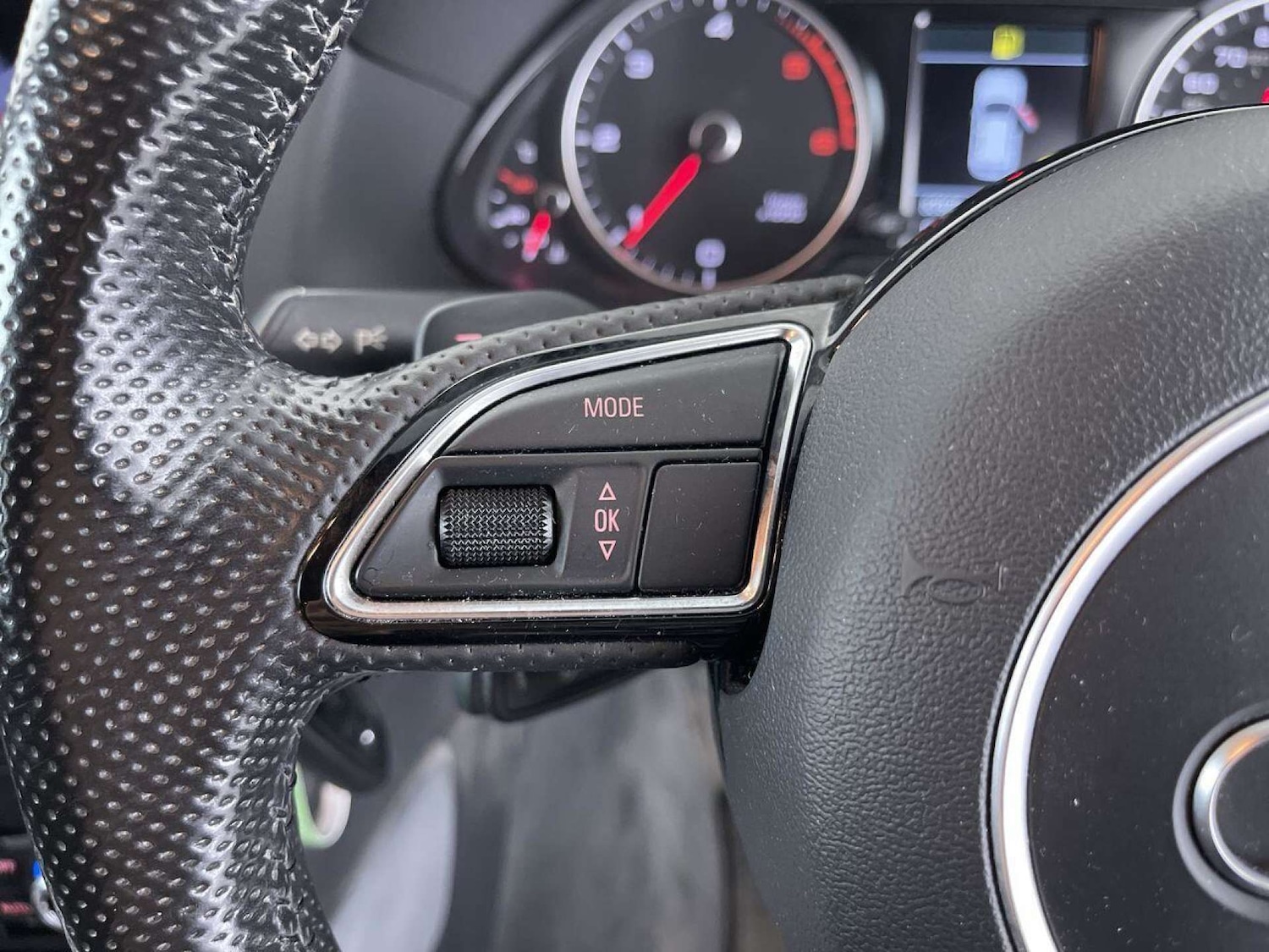 Used Audi Q5 2014 for sale - 76005130: Photo 50