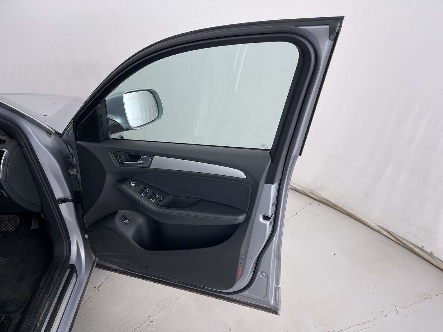 Used Audi Q5 2014 for sale - 76005130: Photo 85