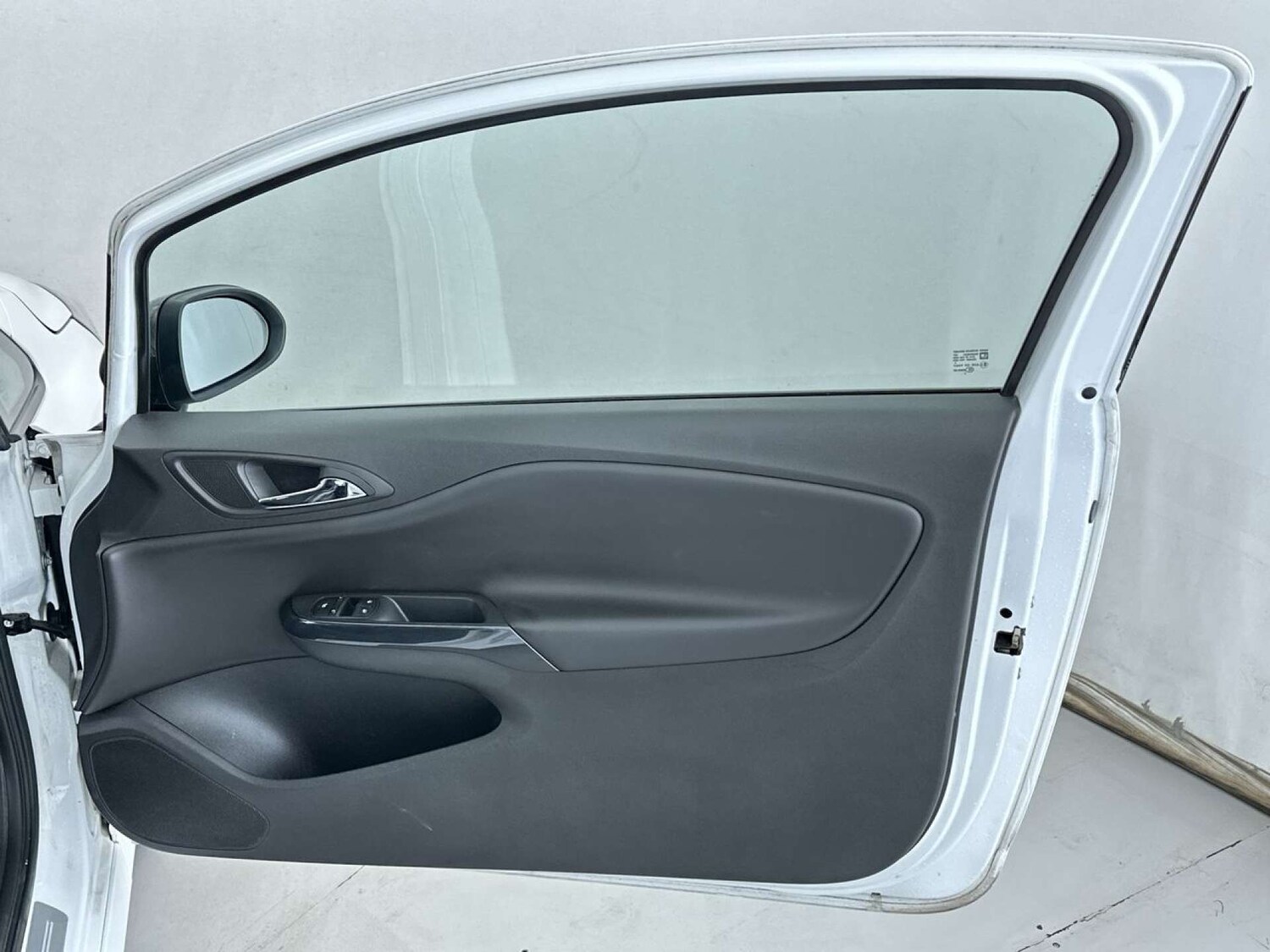 Used Vauxhall Corsa 2018 for sale - 77872441: Photo 28