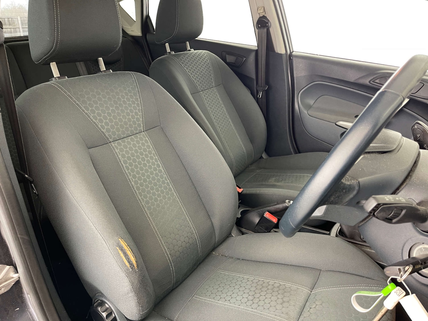 Used Ford Fiesta 2009 for sale - 77166030: Photo 9