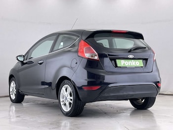 Used Ford Fiesta 2015 for sale - 76170882: Photo 3