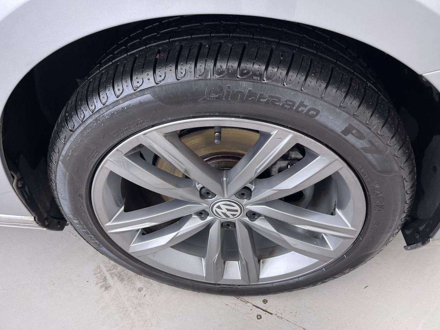 Used Volkswagen Passat 2018 for sale - 76469536: Photo 24