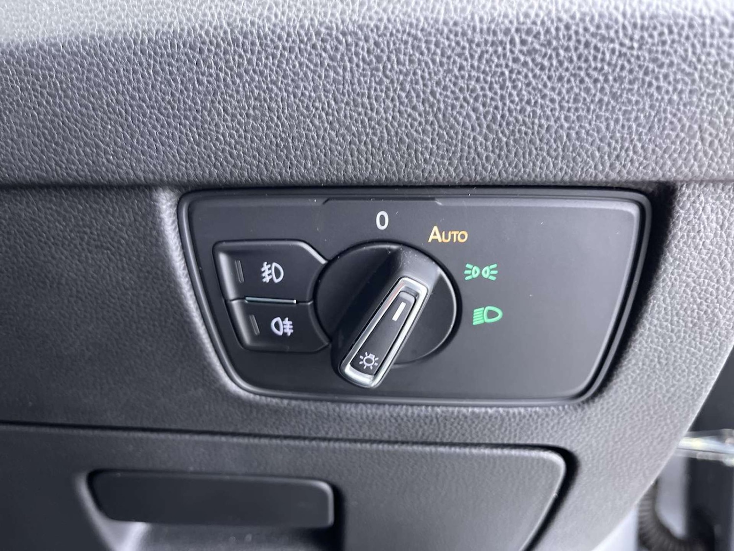 Used Volkswagen Passat 2018 for sale - 76469536: Photo 50