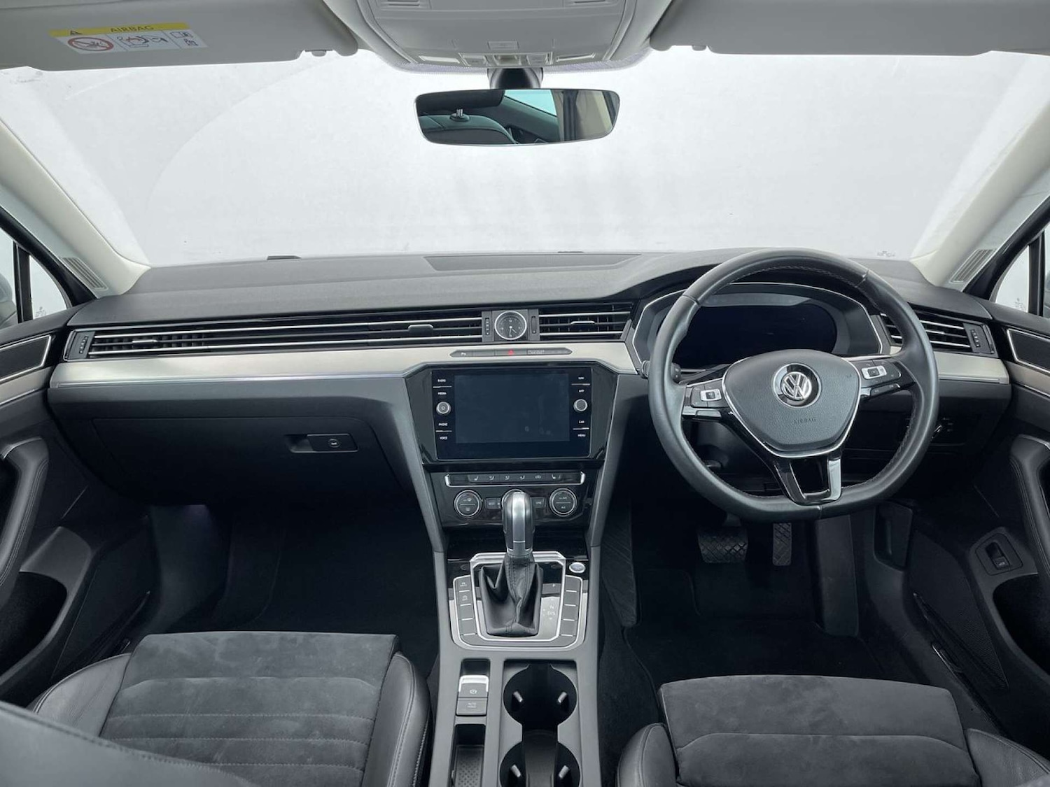 Used Volkswagen Passat 2018 for sale - 76469536: Photo 8