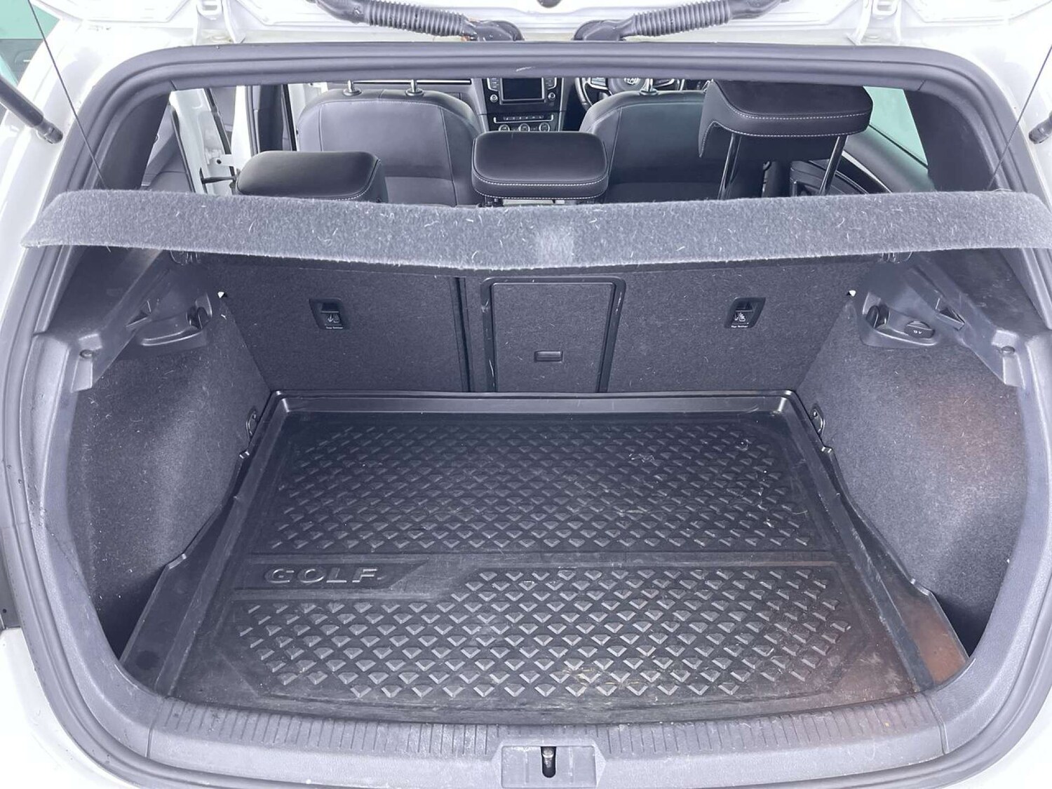 Used Volkswagen Golf 2016 for sale - 76118382: Photo 10