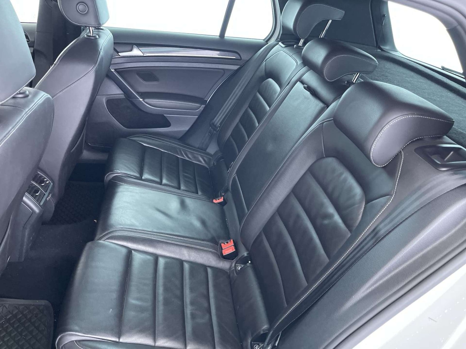 Used Volkswagen Golf 2016 for sale - 76118382: Photo 9